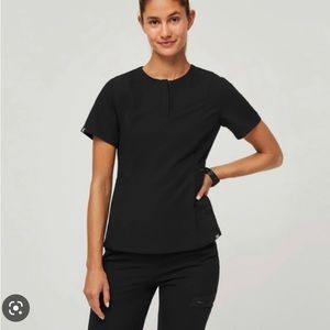 Women’s Figs Black Bristol Scrub Top Medium
